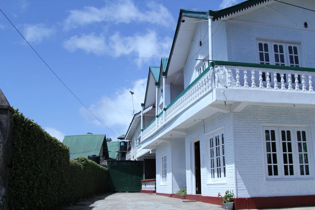 Blue Moon Hotel Nuwara Eliya Habitación foto